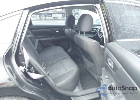 2016 Nissan Altima 2.5 S z USA, uszkodzony, nr VIN 1N4AL3AP7GC205256